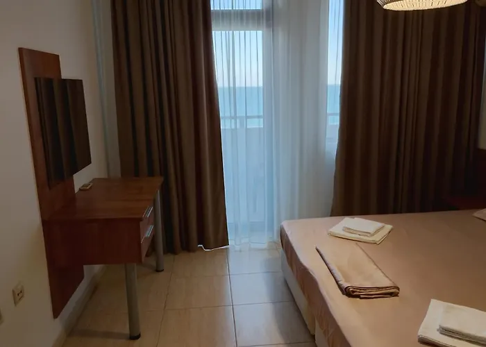 Etara - 1 Rey&mar Saint *